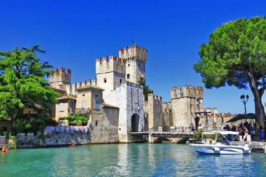 La Casa Del Lago Bed and Breakfast Sirmione Eksteriør billede